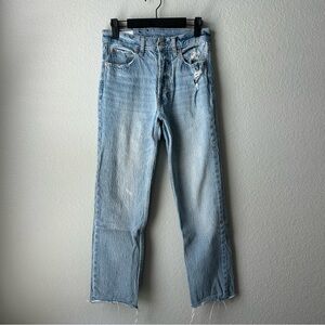 GAP Women’s Cheeky Straight High Rise Jeans